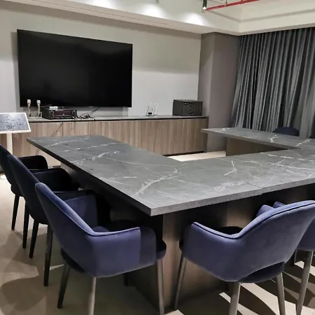 Horizon Suites Near Klia Free Wi-Fi Netflix Sepang Exterior photo